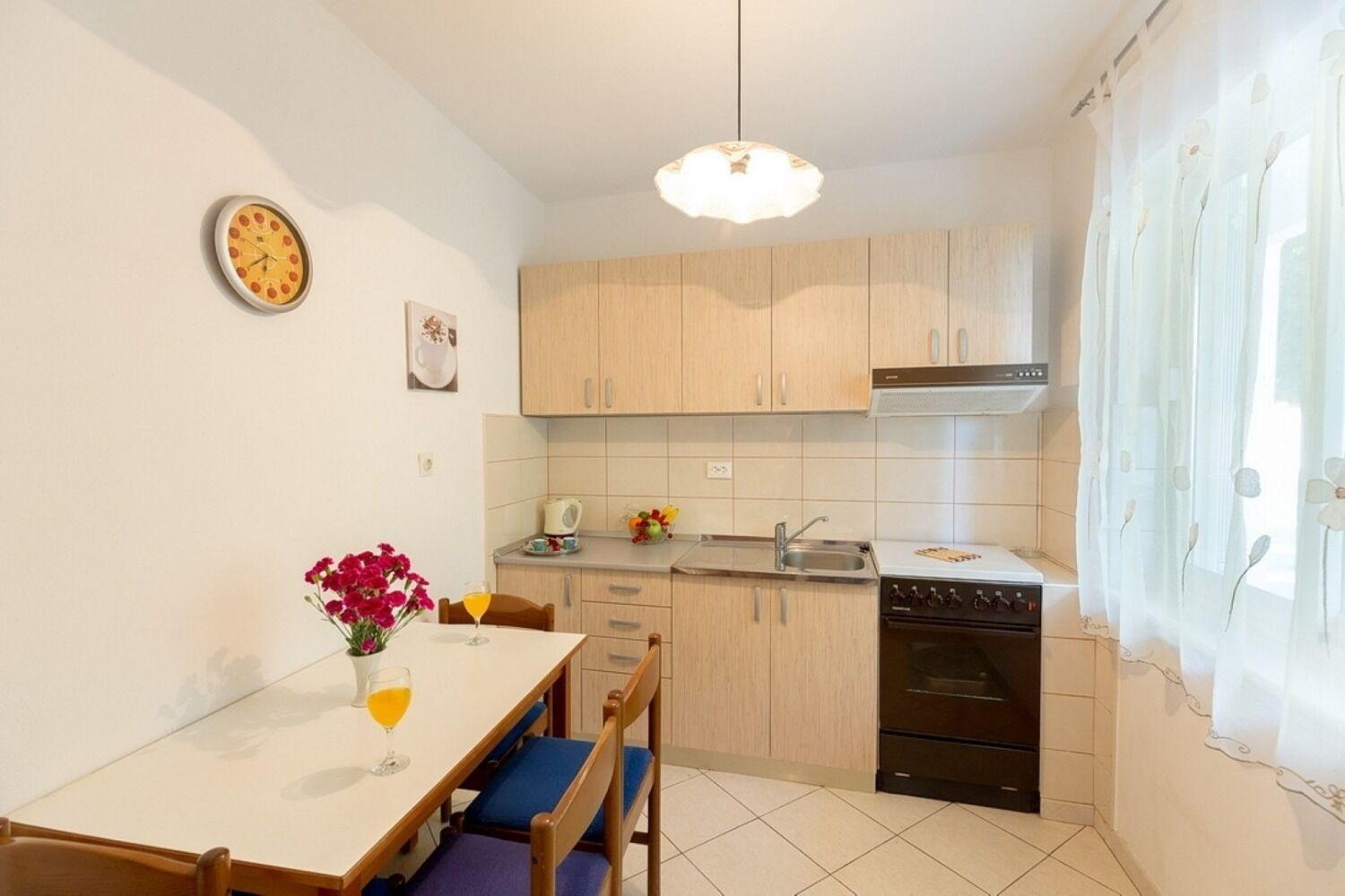 Apartments Mari Zrnovo Екстер'єр фото